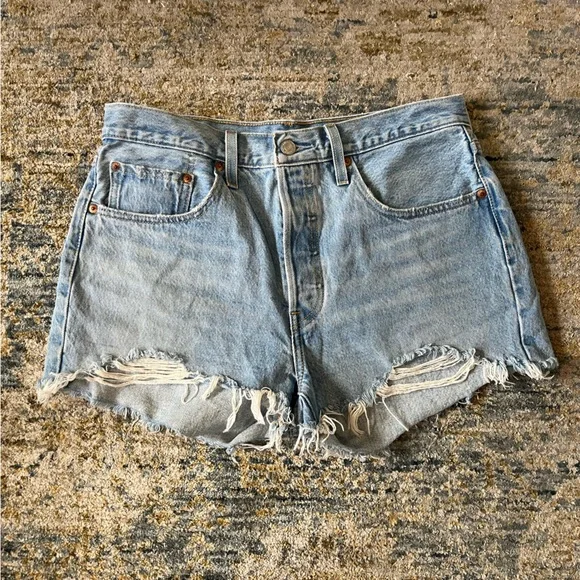 Levi's Light Wash Distressed Denim Shorts - Picture 1 of 5